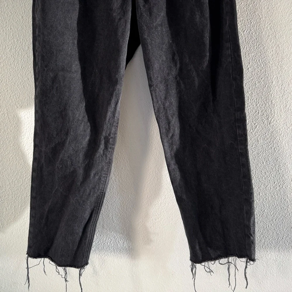 OLD NAVY Sky-Hi Straight Jeans Size 12 Extra High Rise Black Raw Hem Button Fly - Picture 5 of 16